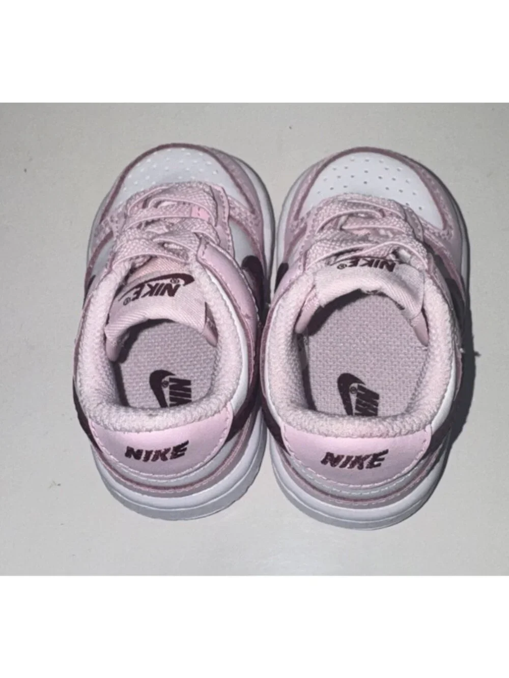 Nike Dunk Low TD Valentine's Day Girls Baby Athletic Shoes Size 2C Pink White